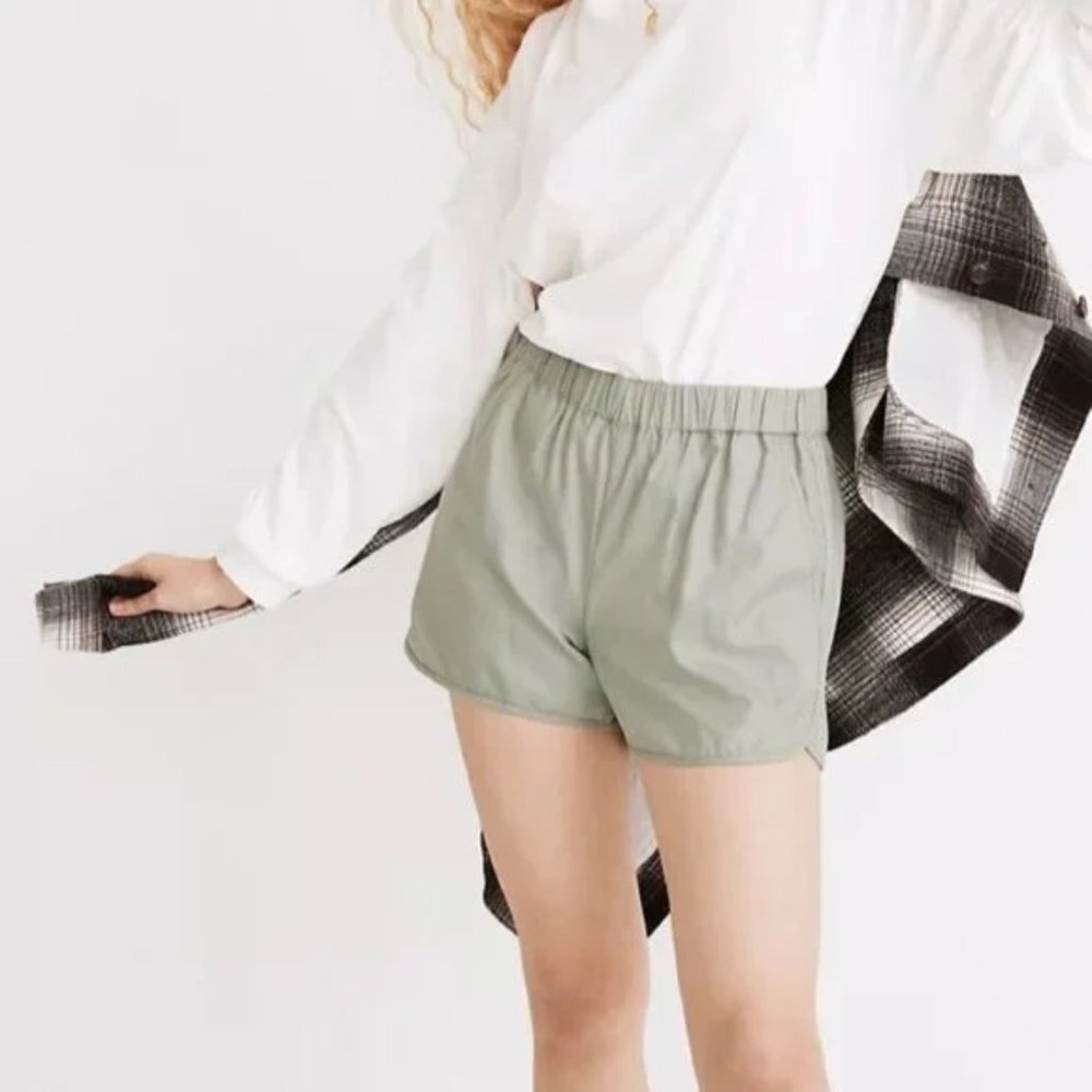 Madewell‎ Flat-Front Pull-On Shorts Light Sage Green Frosted Willow XS